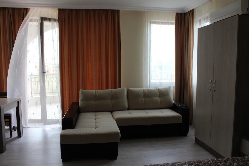 Brilliant Aparthotel Szozopol Szoba fotó